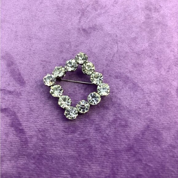 Vintage Rhinestone Brooch - Picture 4 of 4